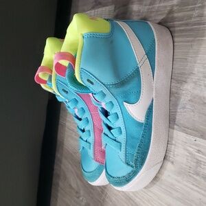 Nike Blazers size 11c